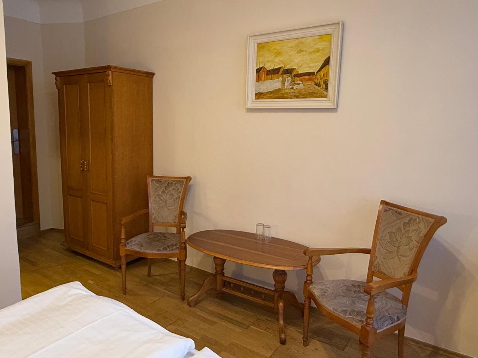 Hotel King George Prague Luaran gambar
